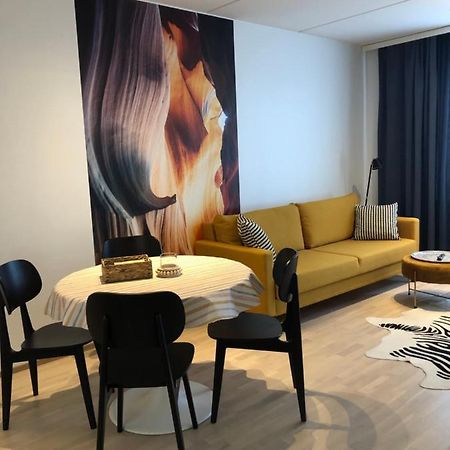 2 Rooms, In Front Of The Sea, Free Parking Oulu Exterior foto